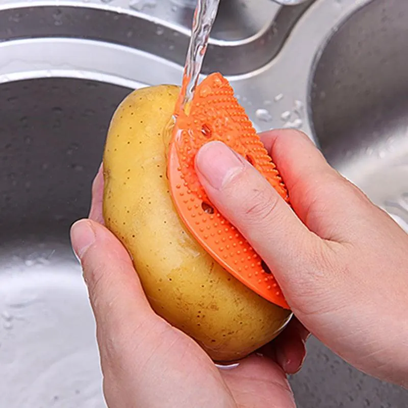 Easy Cleaning Vegetable Scrubber