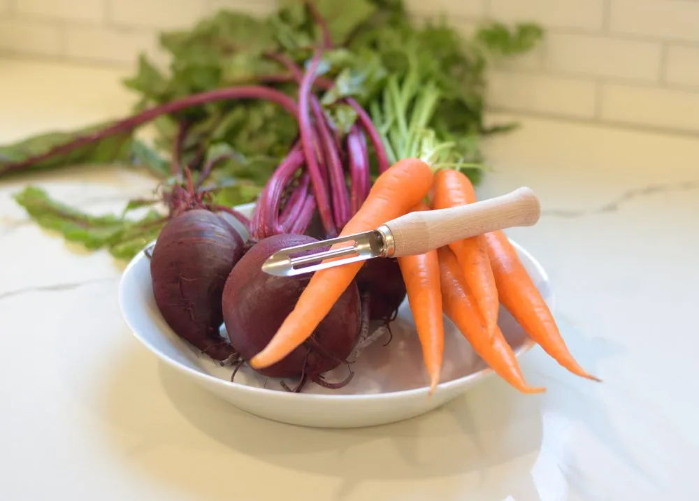 Vegetable Peeler